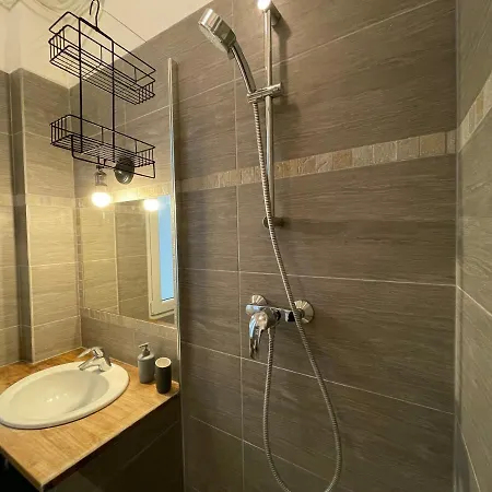 Apartment Renting - Notre Dame - Cosy Loft Perfect View On The Roofs